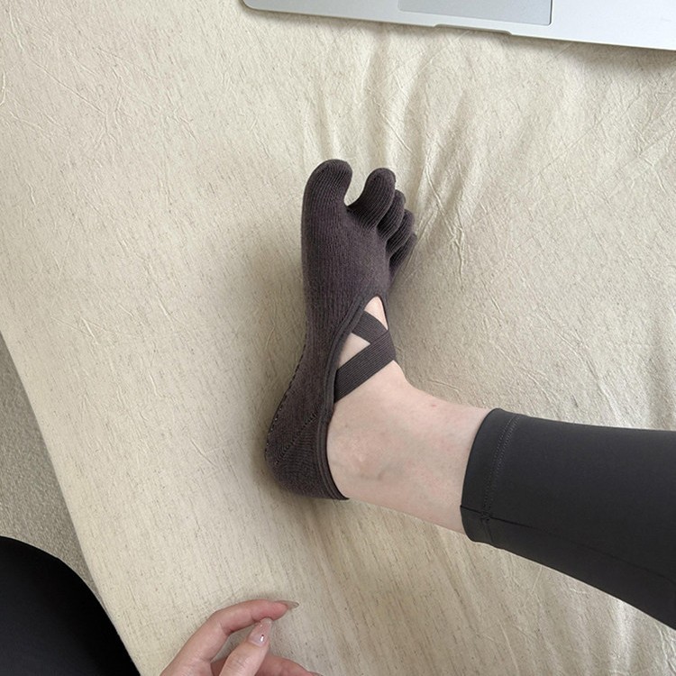 Women's Criss-Cross Strappy Fi - Medias Para Pilates Y Yoga review and price